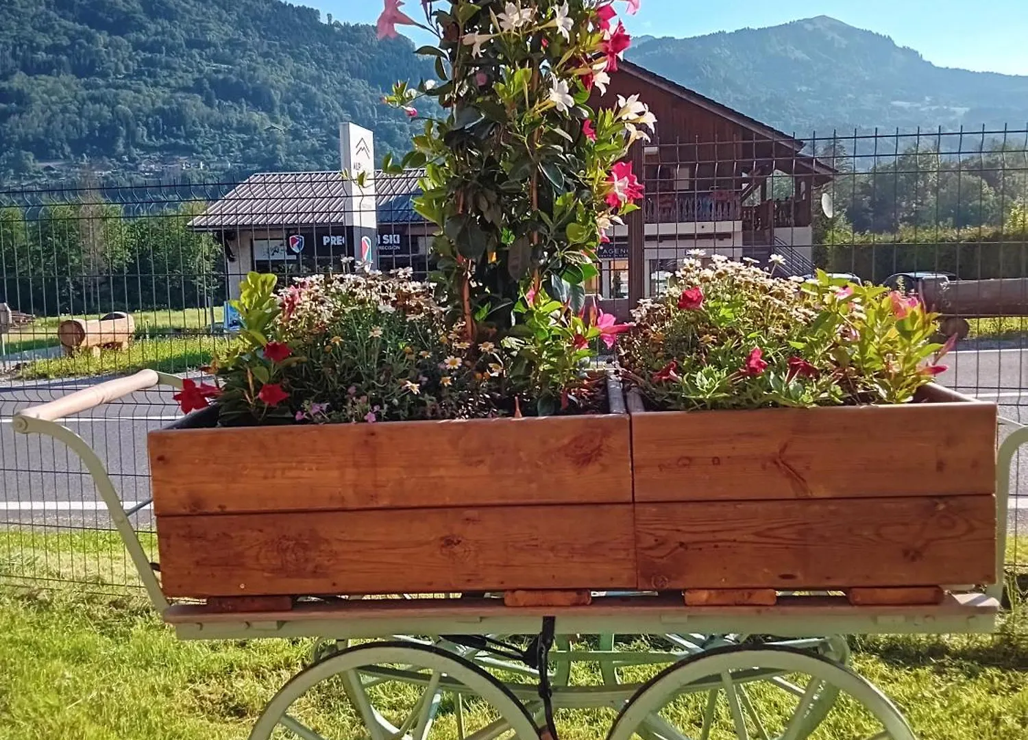 Oxalis Apartment Morillon 0*,