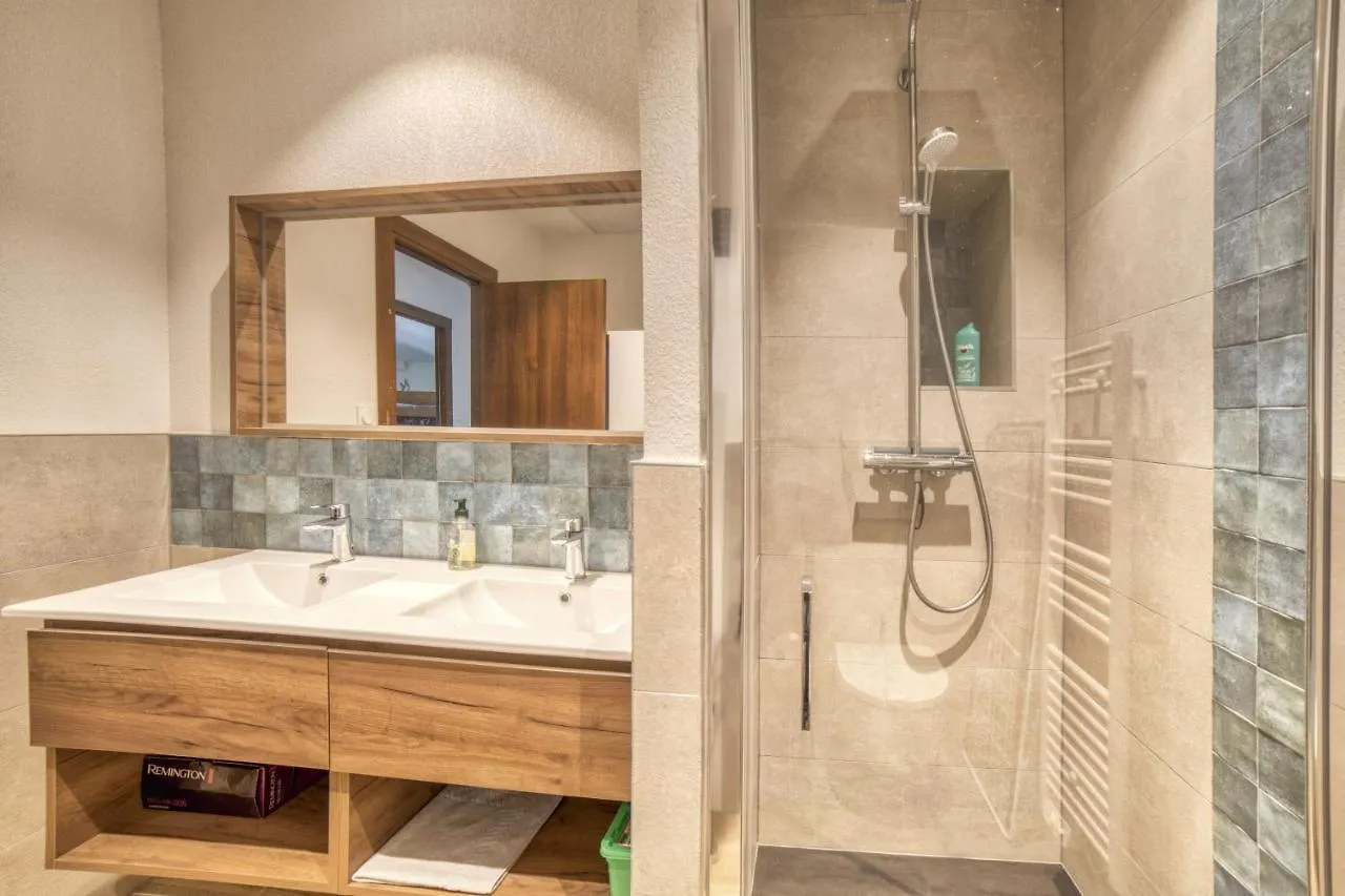 Oxalis Apartment Morillon 0*,
